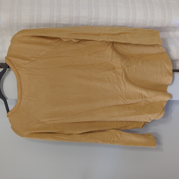 Plush long sleeve tee - Picture 2 of 5